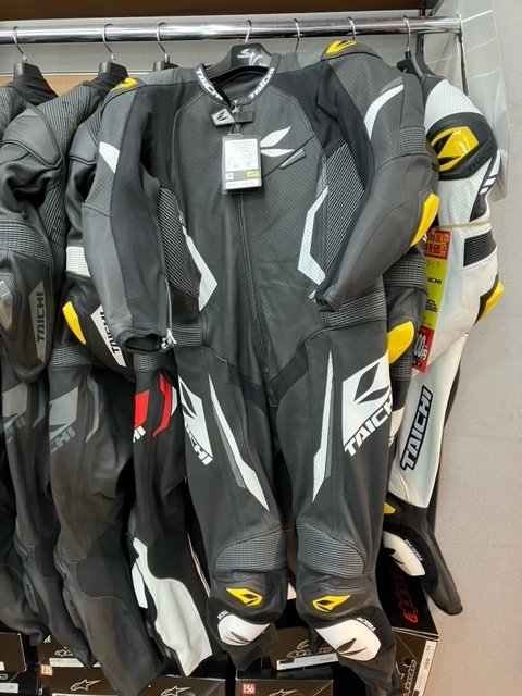 レザースーツ入荷しましたっ！: ナップス 足立店ブログ